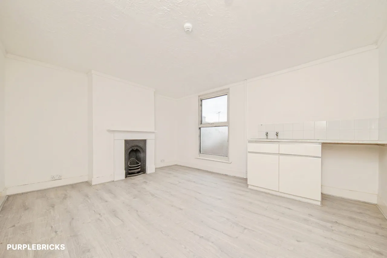 Rosemary Road, Clacton-On-Sea, CO15, photo 21