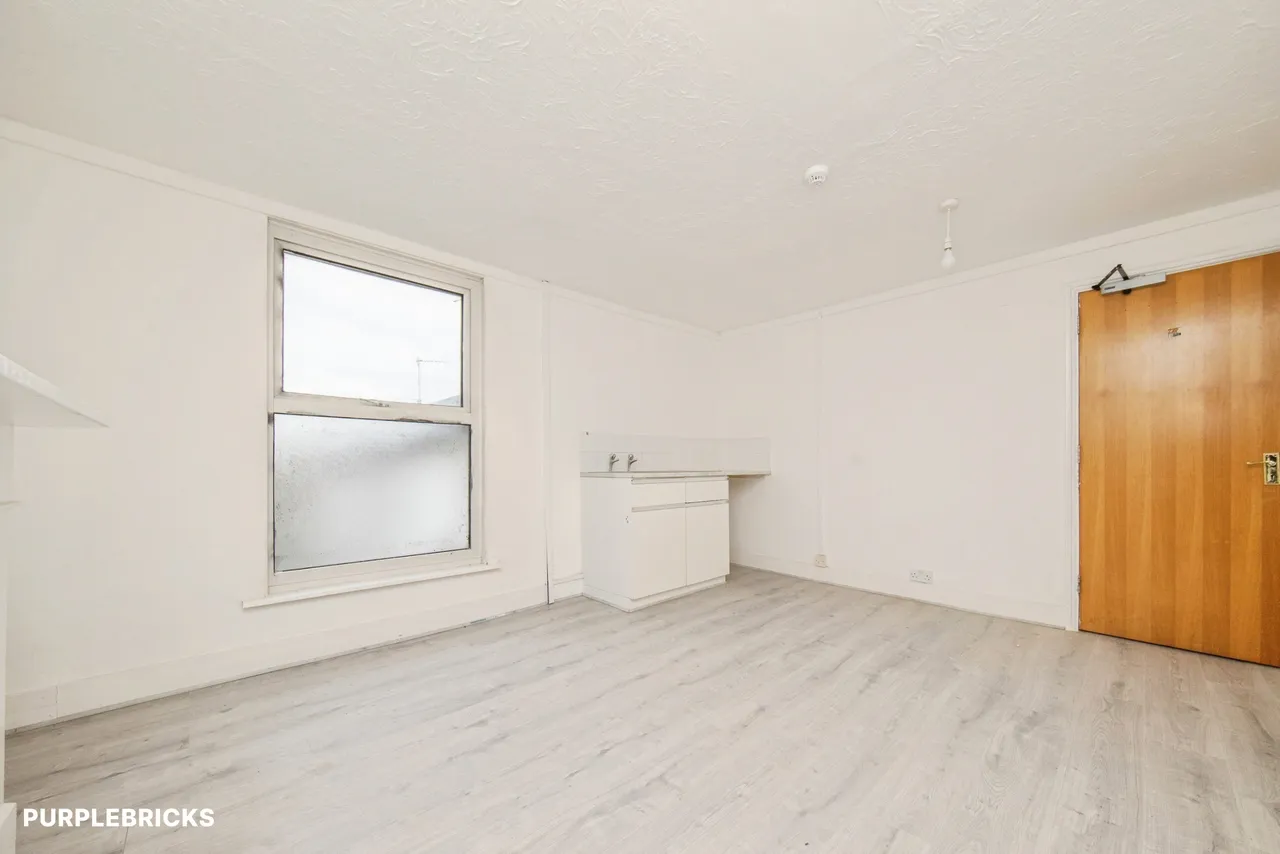 Rosemary Road, Clacton-On-Sea, CO15, photo 9