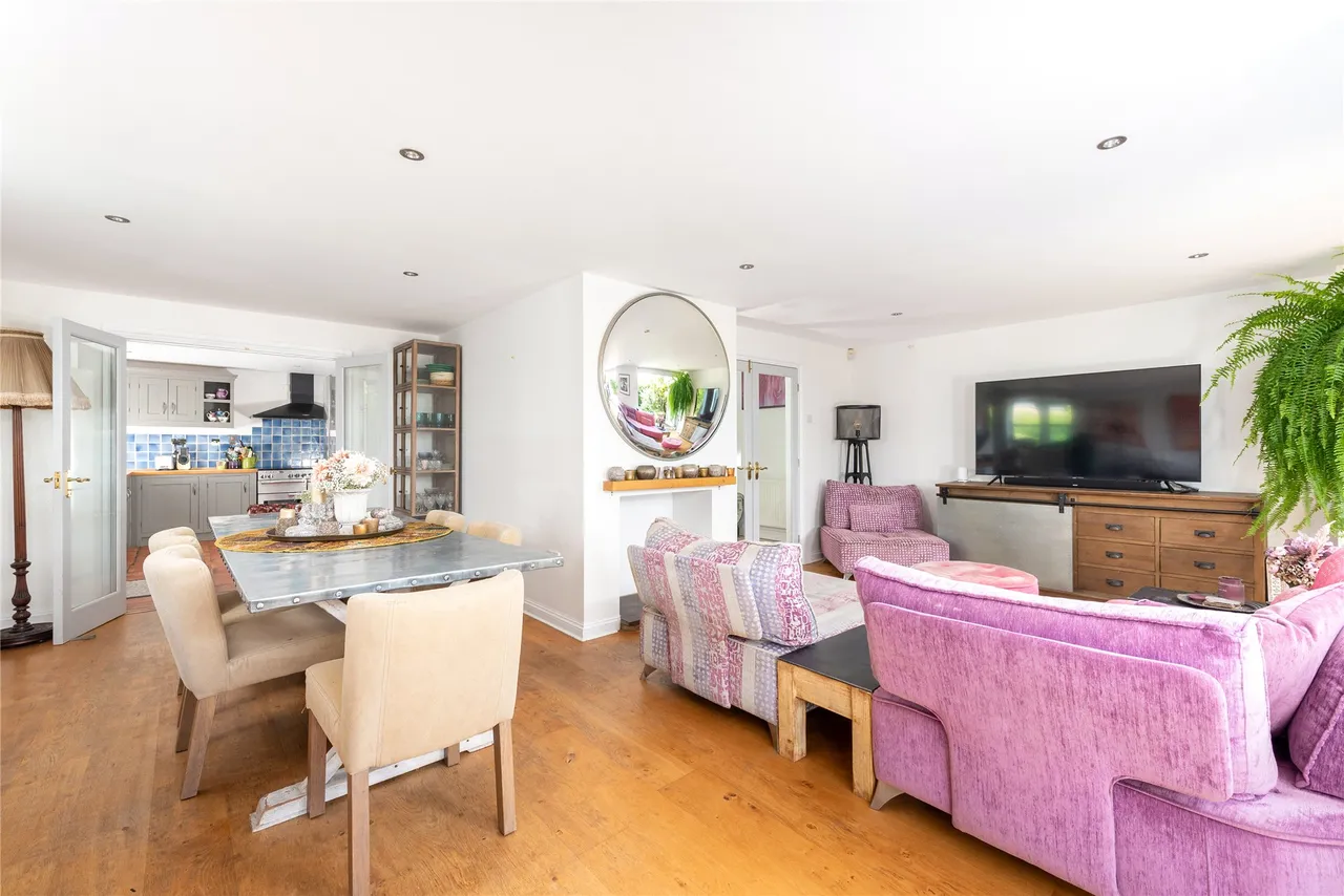 Home Farm Court, Putteridge Park, LU2, photo 12
