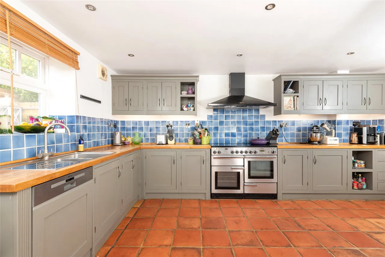 Home Farm Court, Putteridge Park, LU2, photo 8
