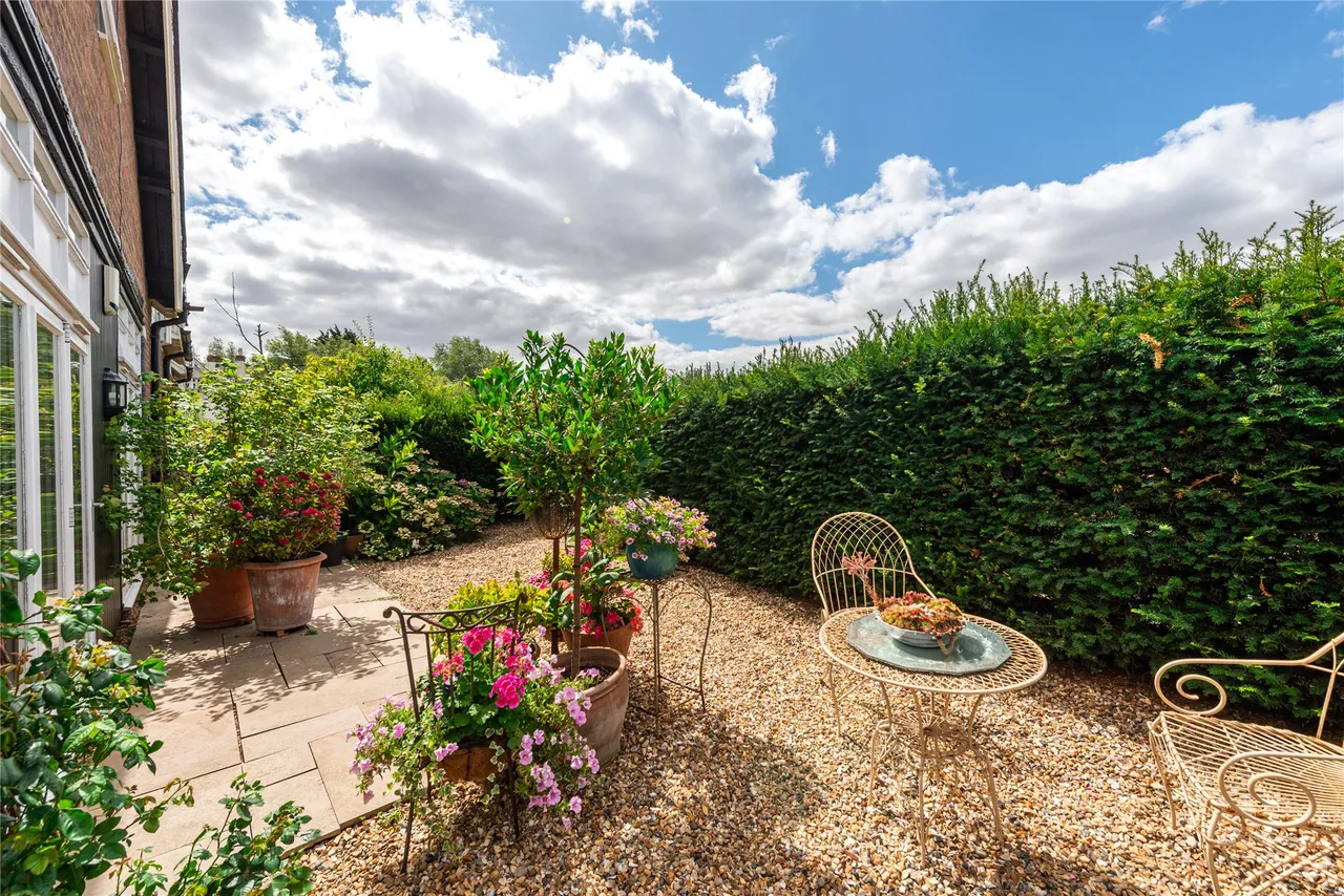 Home Farm Court, Putteridge Park, LU2, photo 18