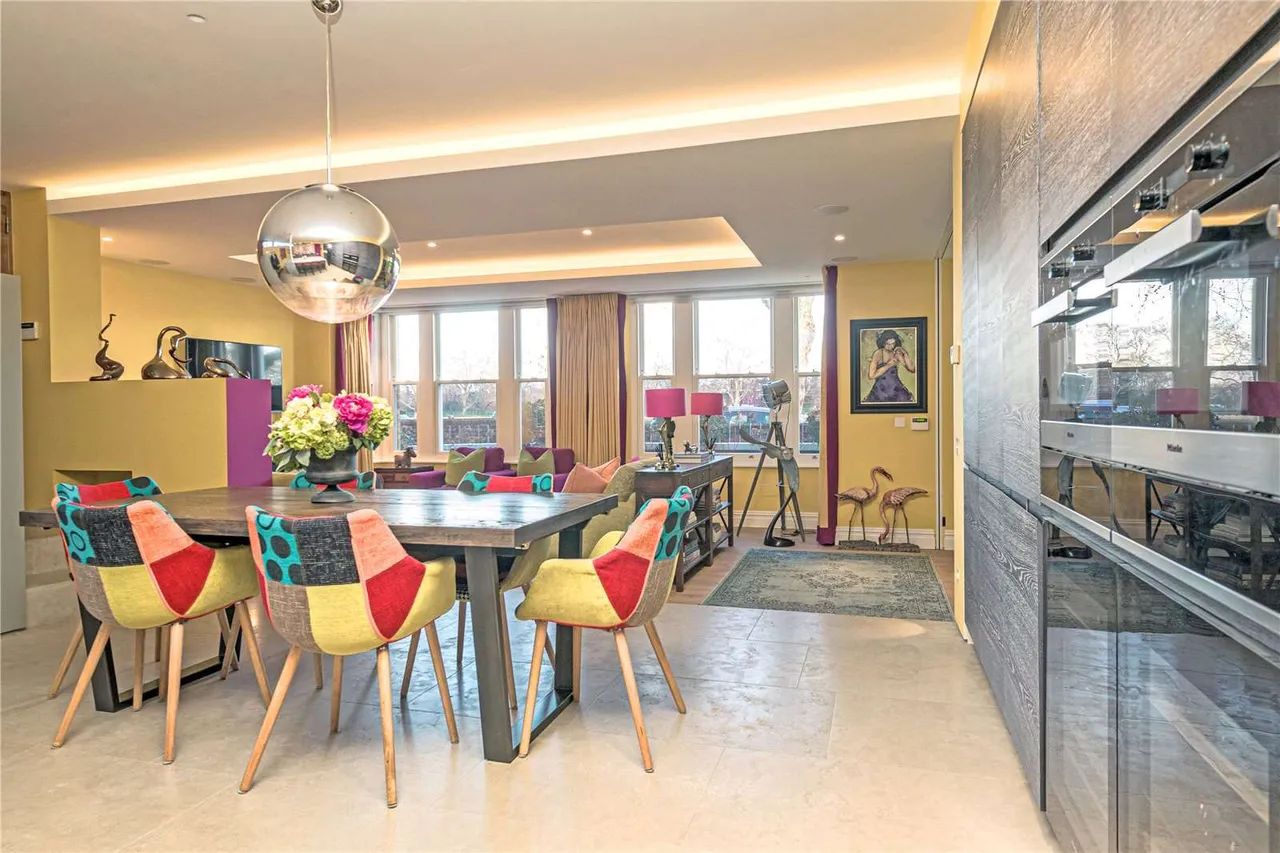 Embankment, Putney, London, SW15 1LB, photo 4