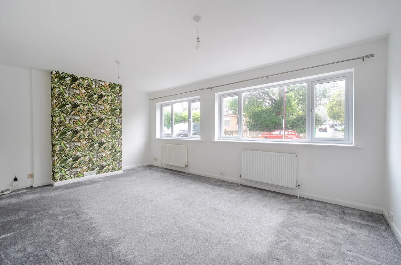 Lower New Road, West End, SO30, photo 3