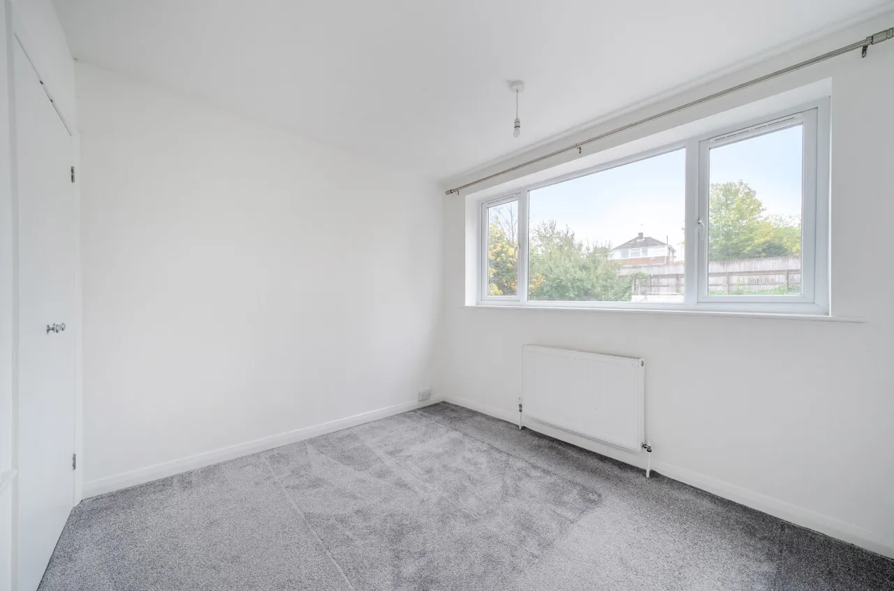 Lower New Road, West End, SO30, photo 8