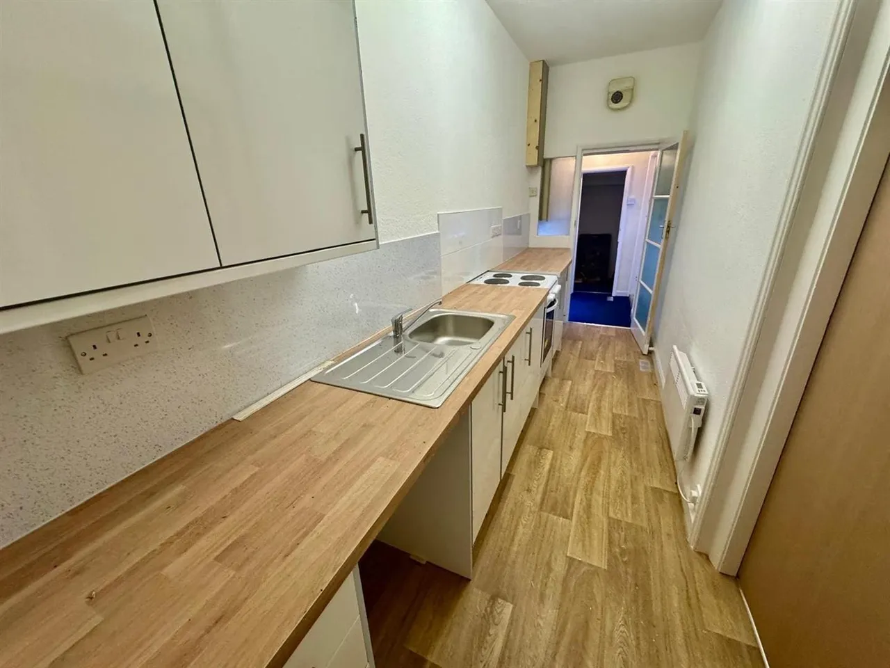 Grosvenor Crescent, Scarborough, YO11, photo 5