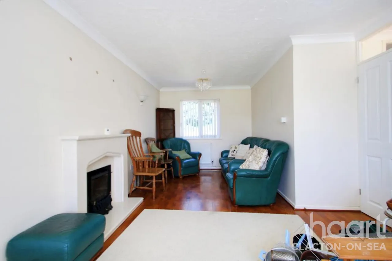 Dovercourt, Harwich, CO12, photo 3