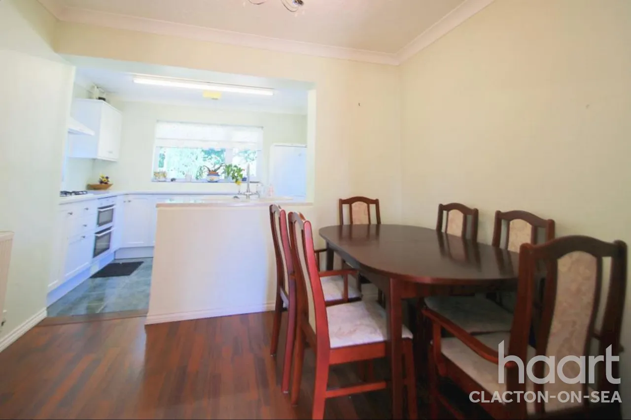 Dovercourt, Harwich, CO12, photo 7