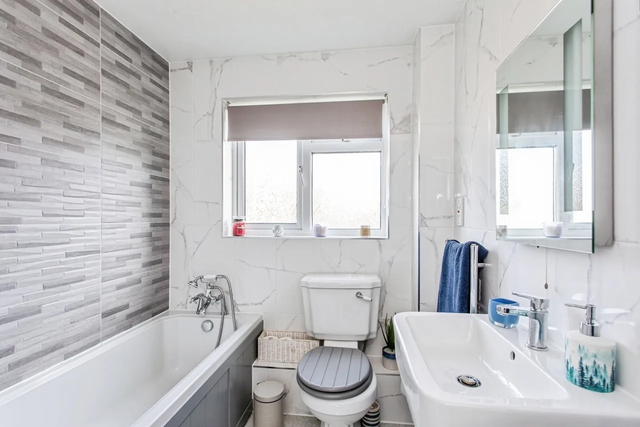 The Gables, Basildon, Essex, SS13, photo 12