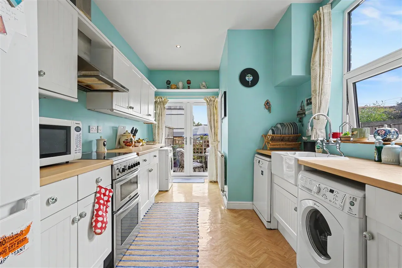 Acton Road, Long Eaton, NG10, photo 9