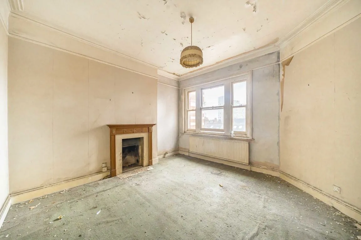 Lurline Gardens, SW11, photo 2