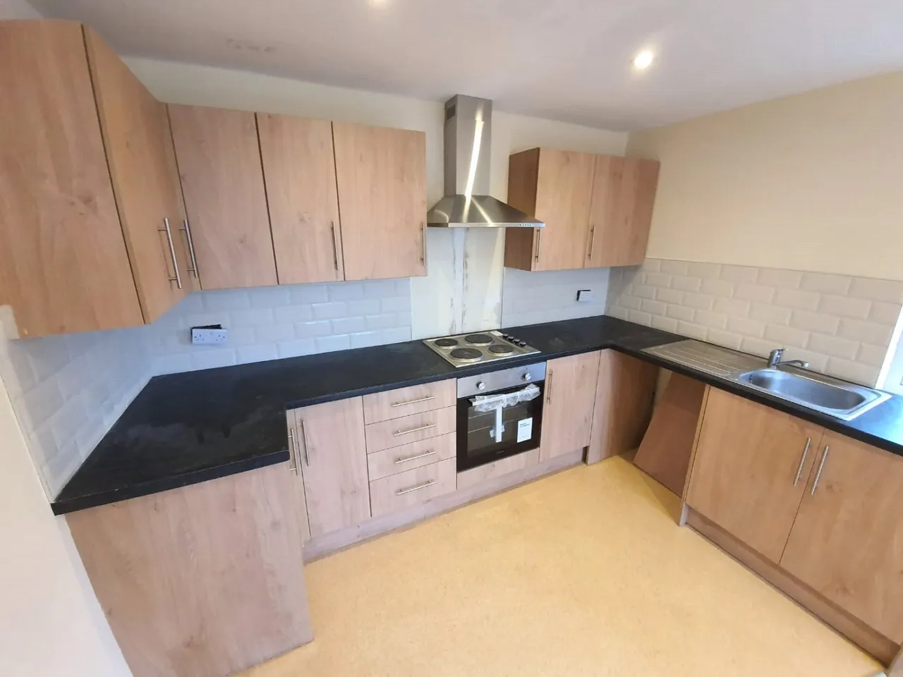 2 bed flat to rent, Ling Bob, Pellon, HX2