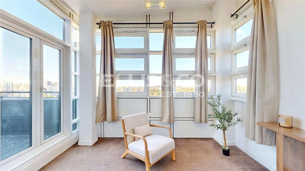 Forty Lane, Wembley, HA9, photo 25