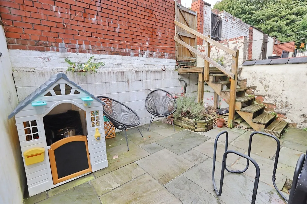 Brookfield, Prestwich, M25, photo 21