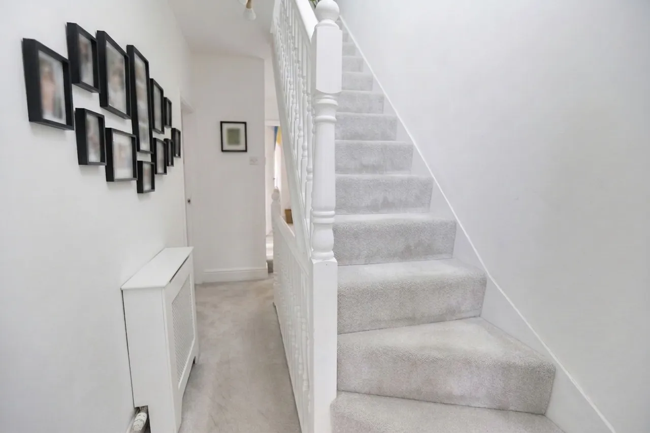 Brookfield, Prestwich, M25, photo 10