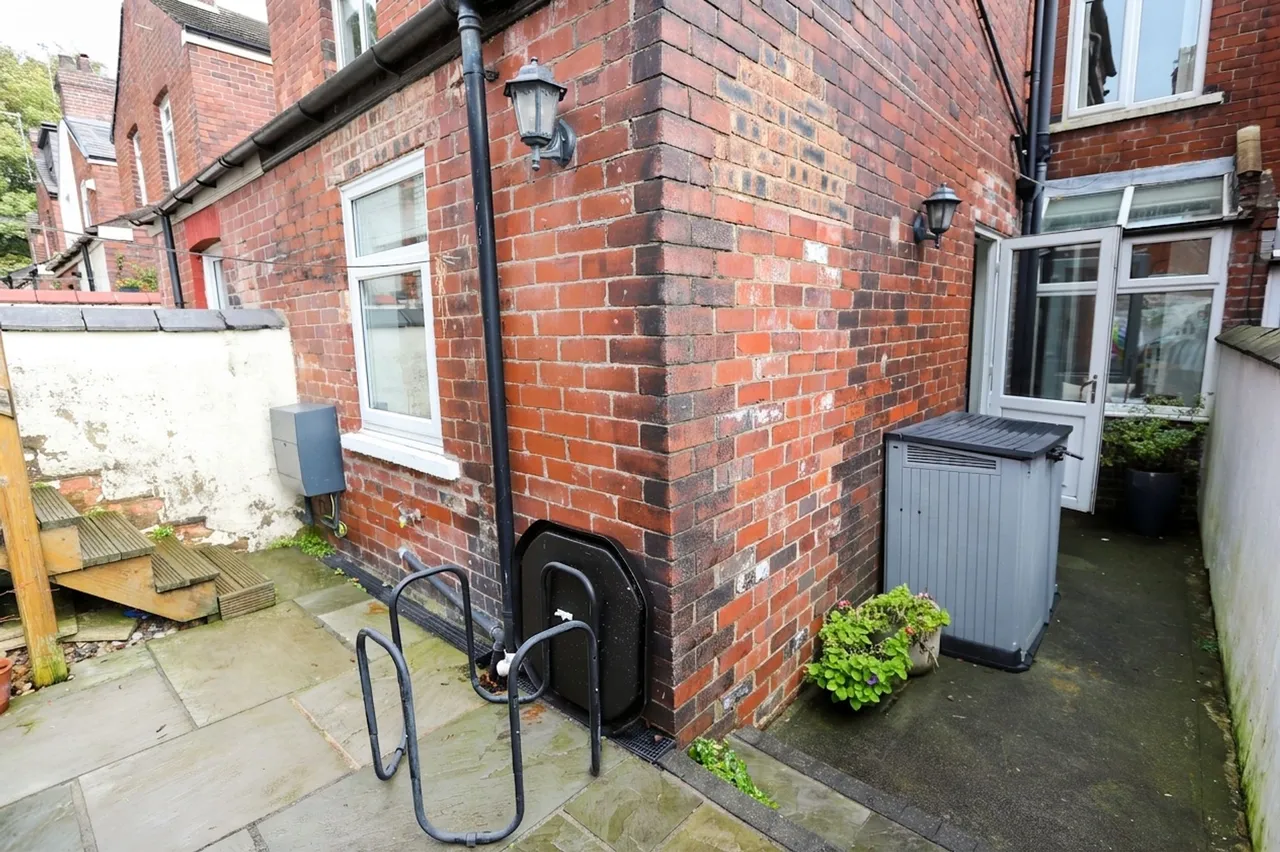 Brookfield, Prestwich, M25, photo 22