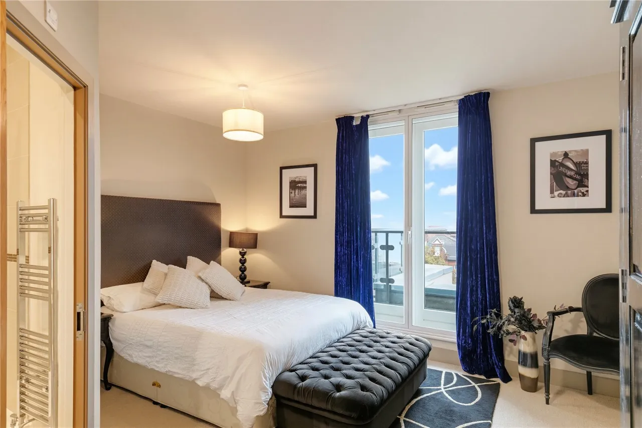 Clapham Road, London, SW9, photo 11