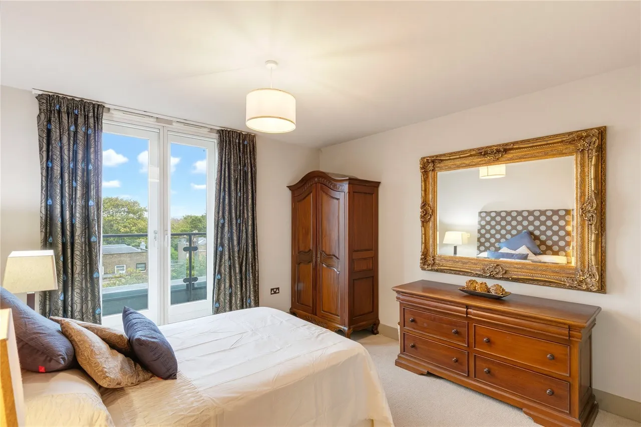 Clapham Road, London, SW9, photo 8