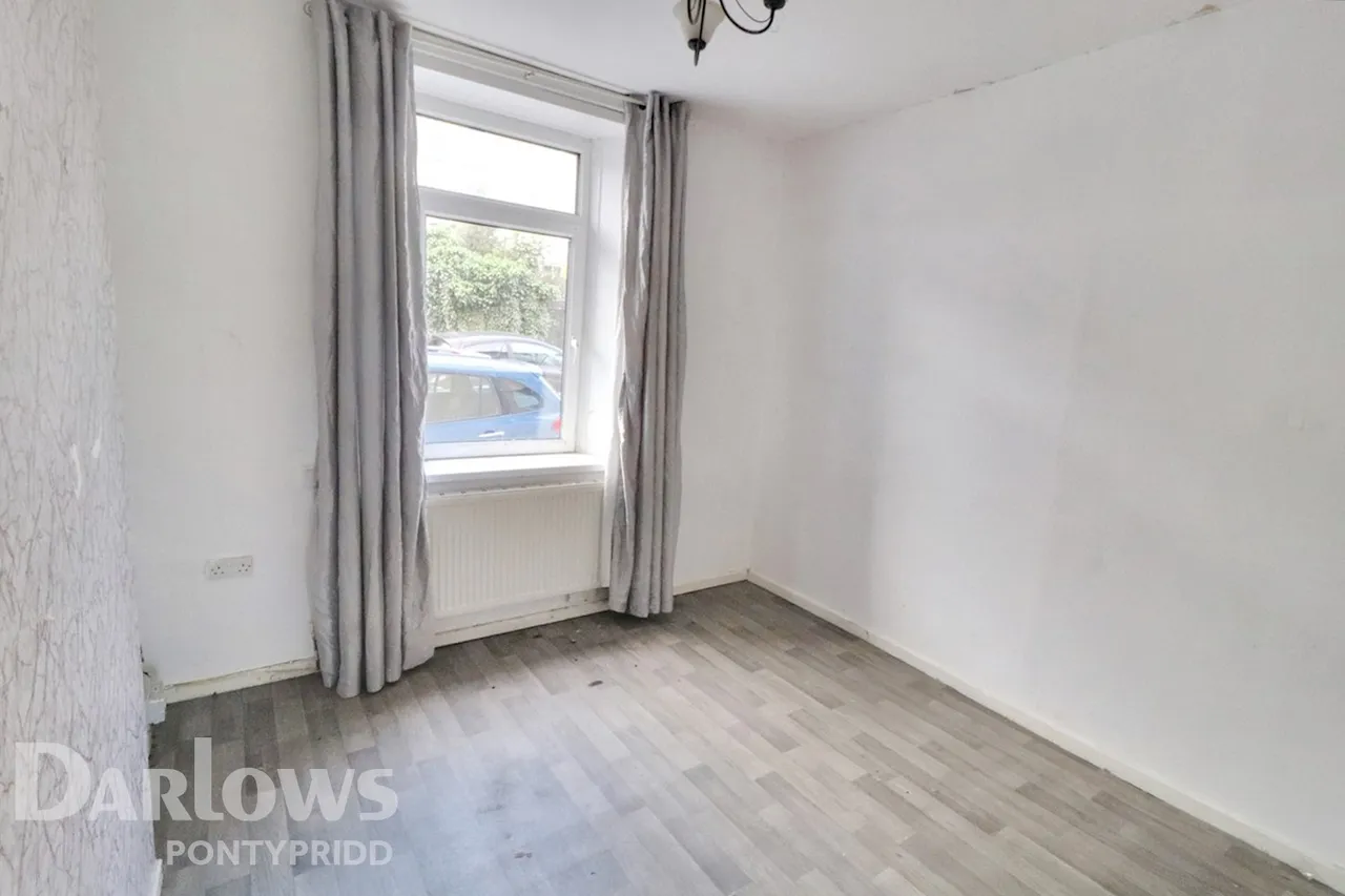 Cliff Terrace, Pontypridd, photo 5