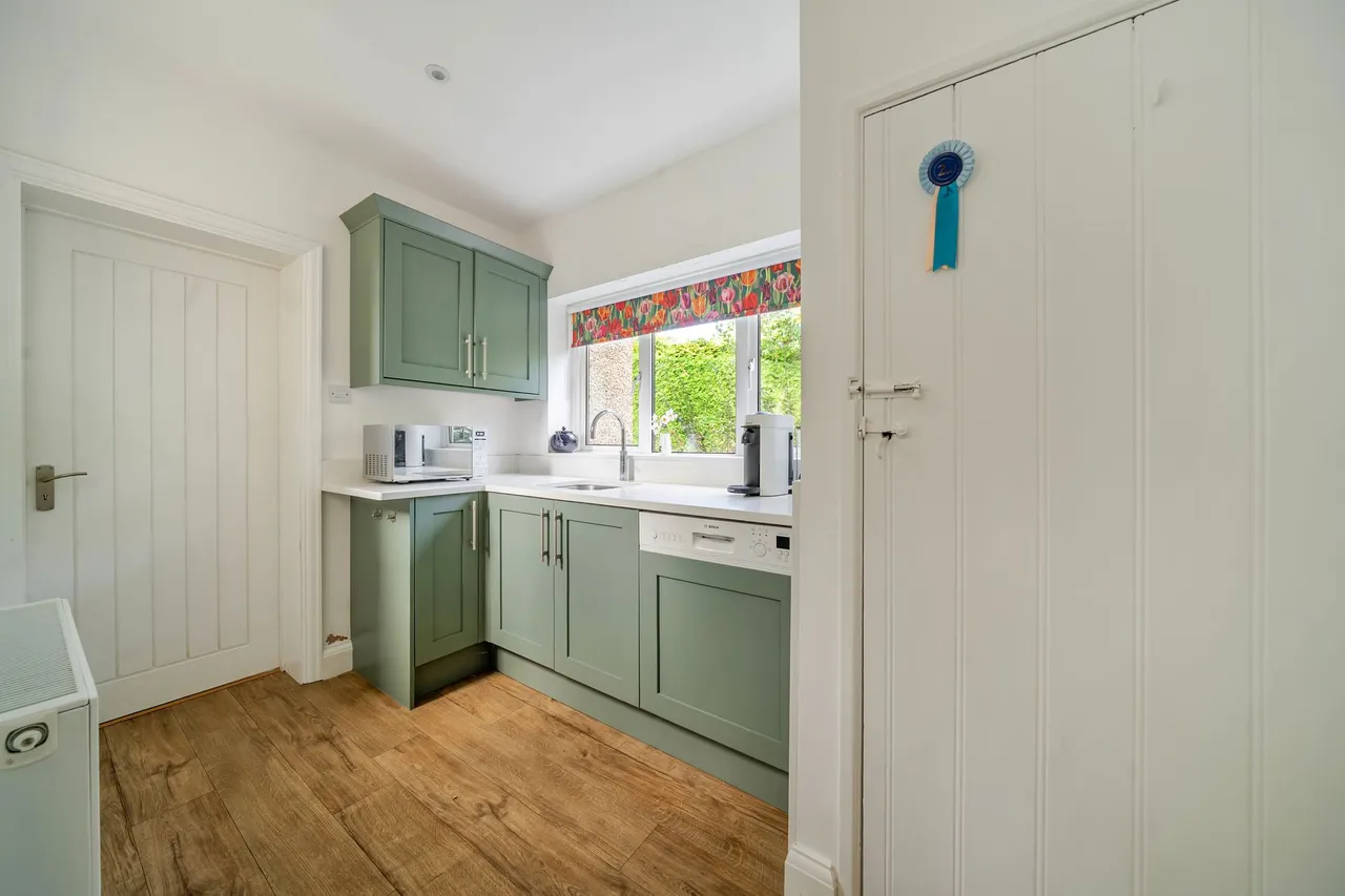 Beech Road, Haslemere, GU27, photo 12