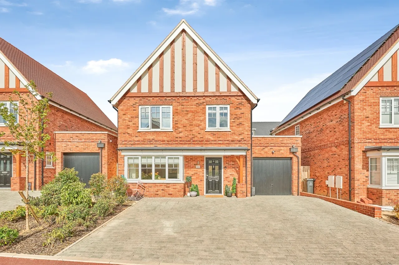Dunbar Grove, Broxbourne, photo 2