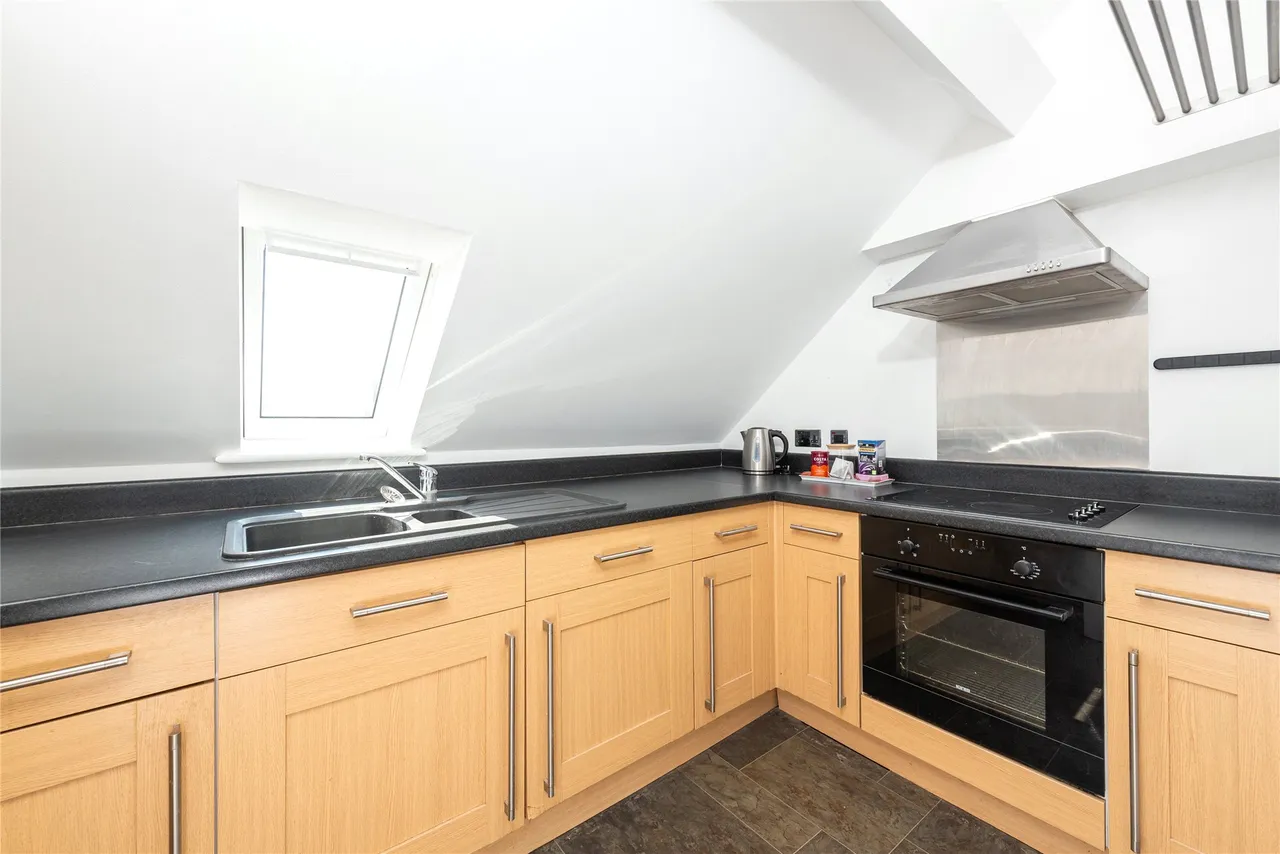 High Barn, Hungate End Farm, MK19, photo 13