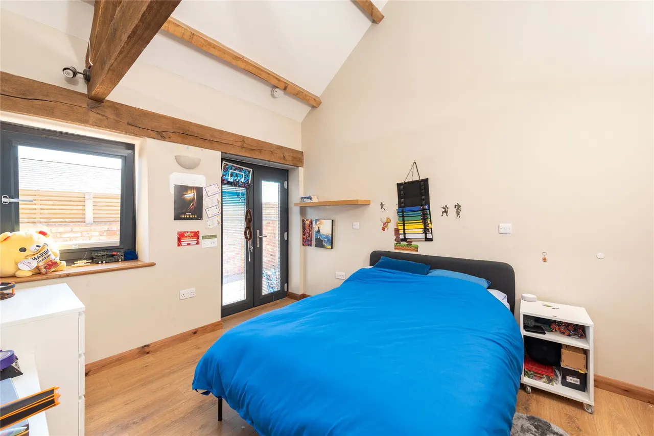 High Barn, Hungate End Farm, MK19, photo 23
