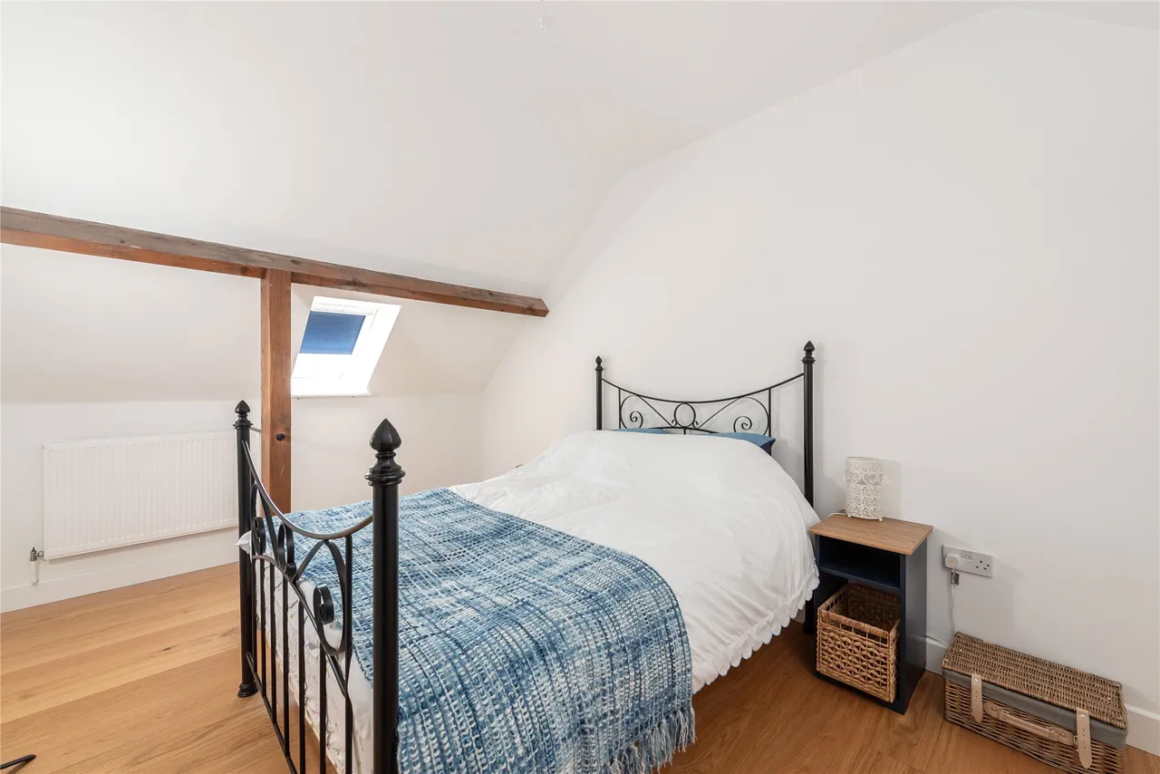High Barn, Hungate End Farm, MK19, photo 12