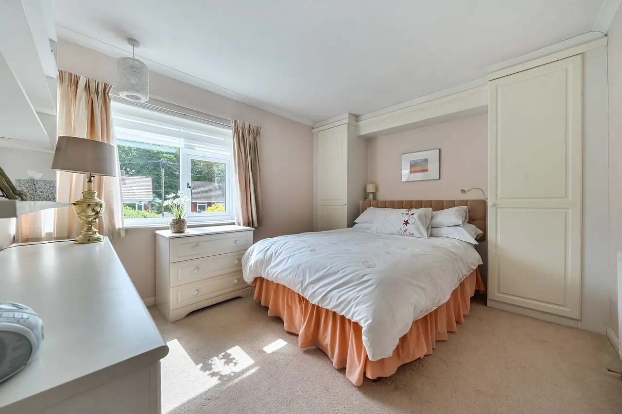Longmead Gardens, Havant, PO9, photo 13