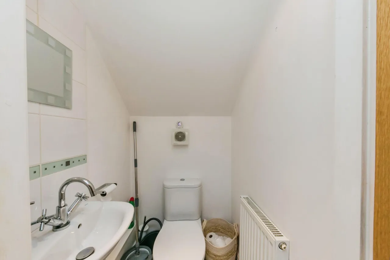 Damson Drive, Nantwich, CW5, photo 10