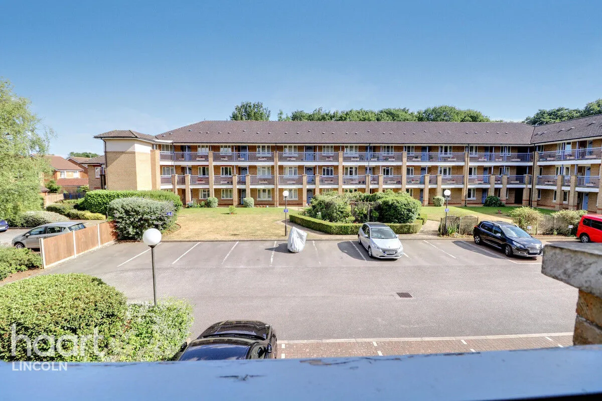 Minster Court, Bracebridge Heath, LN4, photo 15