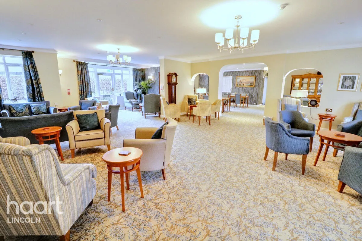 Minster Court, Bracebridge Heath, LN4, photo 18