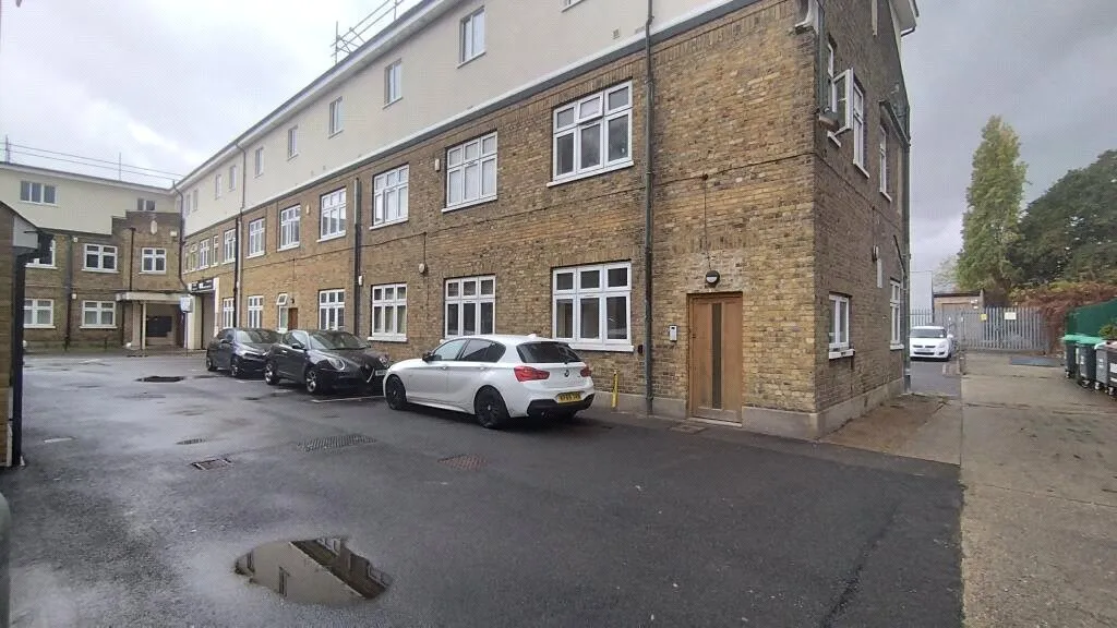Windmill Place, Southall, UB2, photo 7