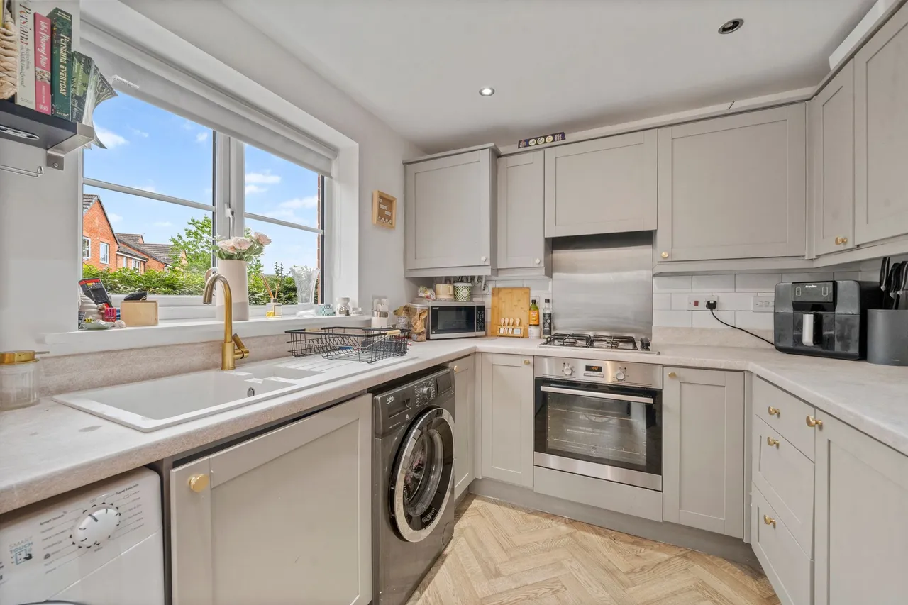 Cardinal Way, Newton-Le-Willows, Newton-Le-Willows, WA12 9FX, photo 3