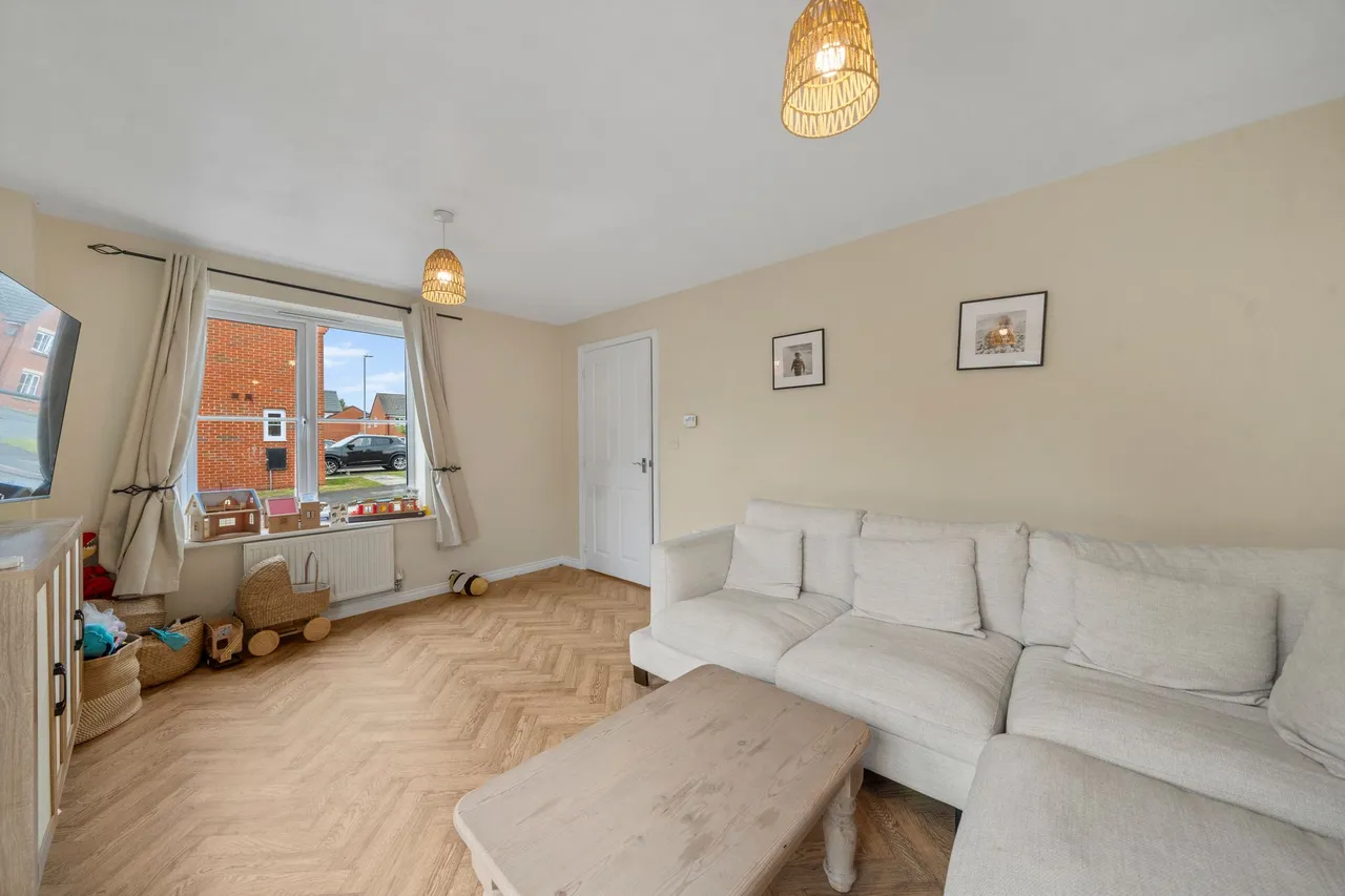 Cardinal Way, Newton-Le-Willows, Newton-Le-Willows, WA12 9FX, photo 6