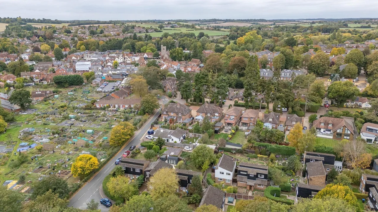 Dicket Mead, Welwyn, AL6, photo 13