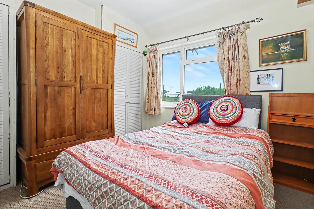 Rydens Way, Woking, GU22, photo 7