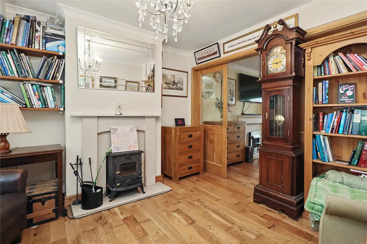 Rydens Way, Woking, GU22, photo 3