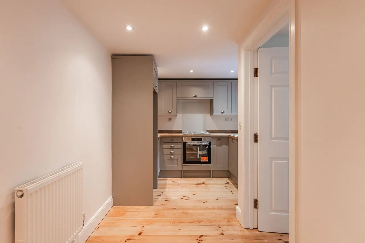 Delightfully Modernised Family Home i, photo 3