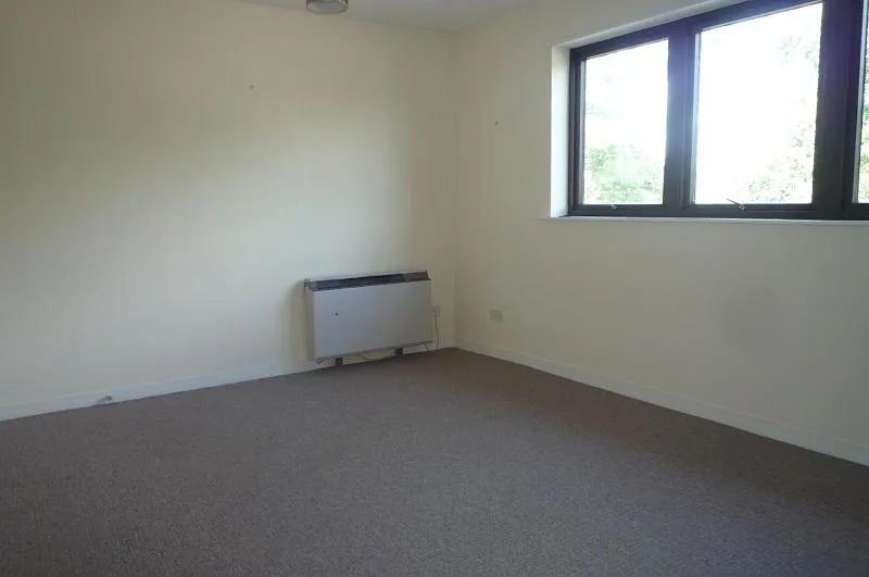 Wessex Road, Southampton, SO18, photo 3