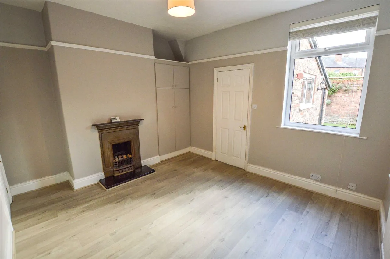 Brunswick Road, Altrincham, WA14, photo 3
