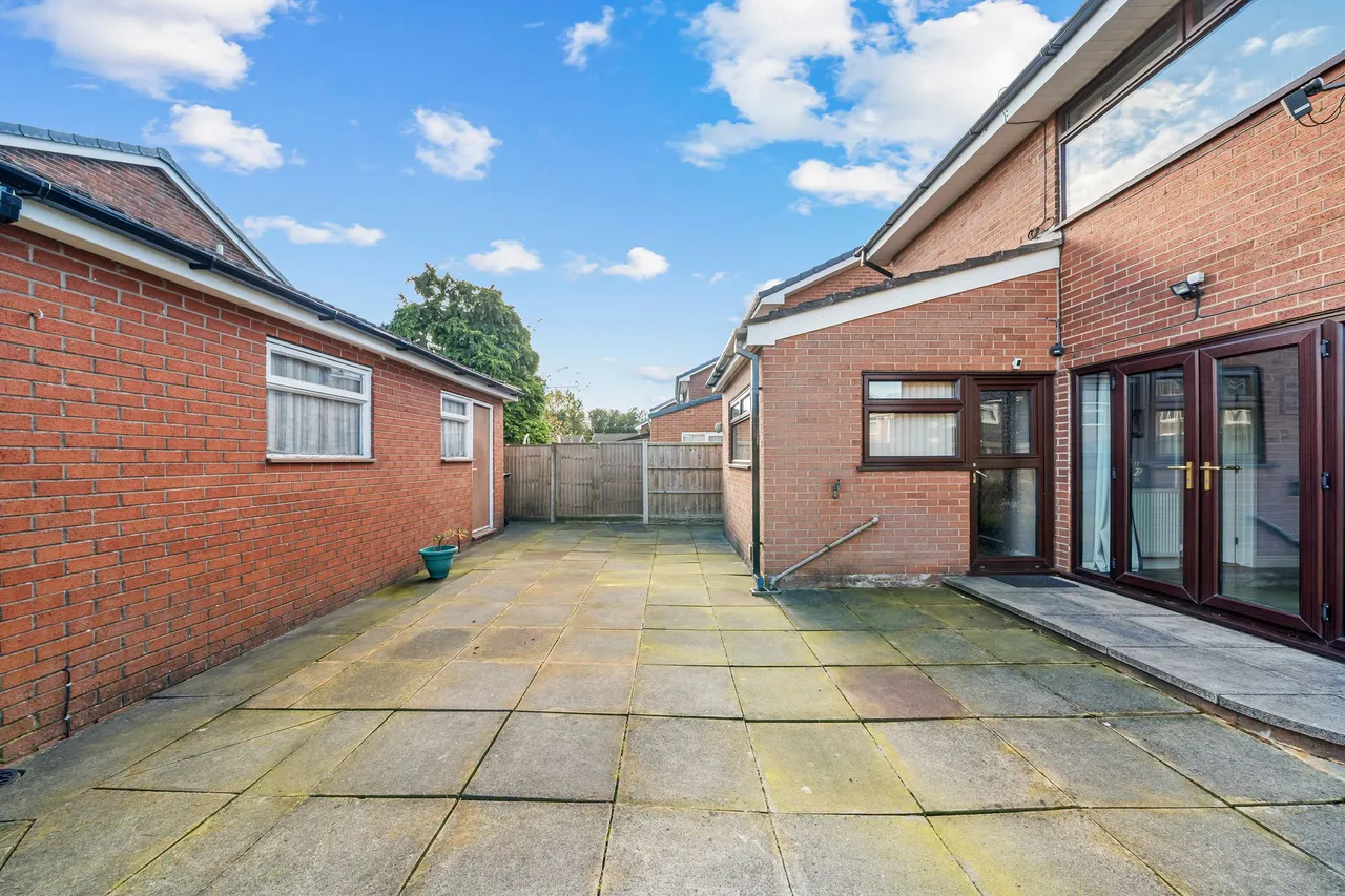 Magdalen Drive, Ashton-In-Makerfield, WN4, photo 23
