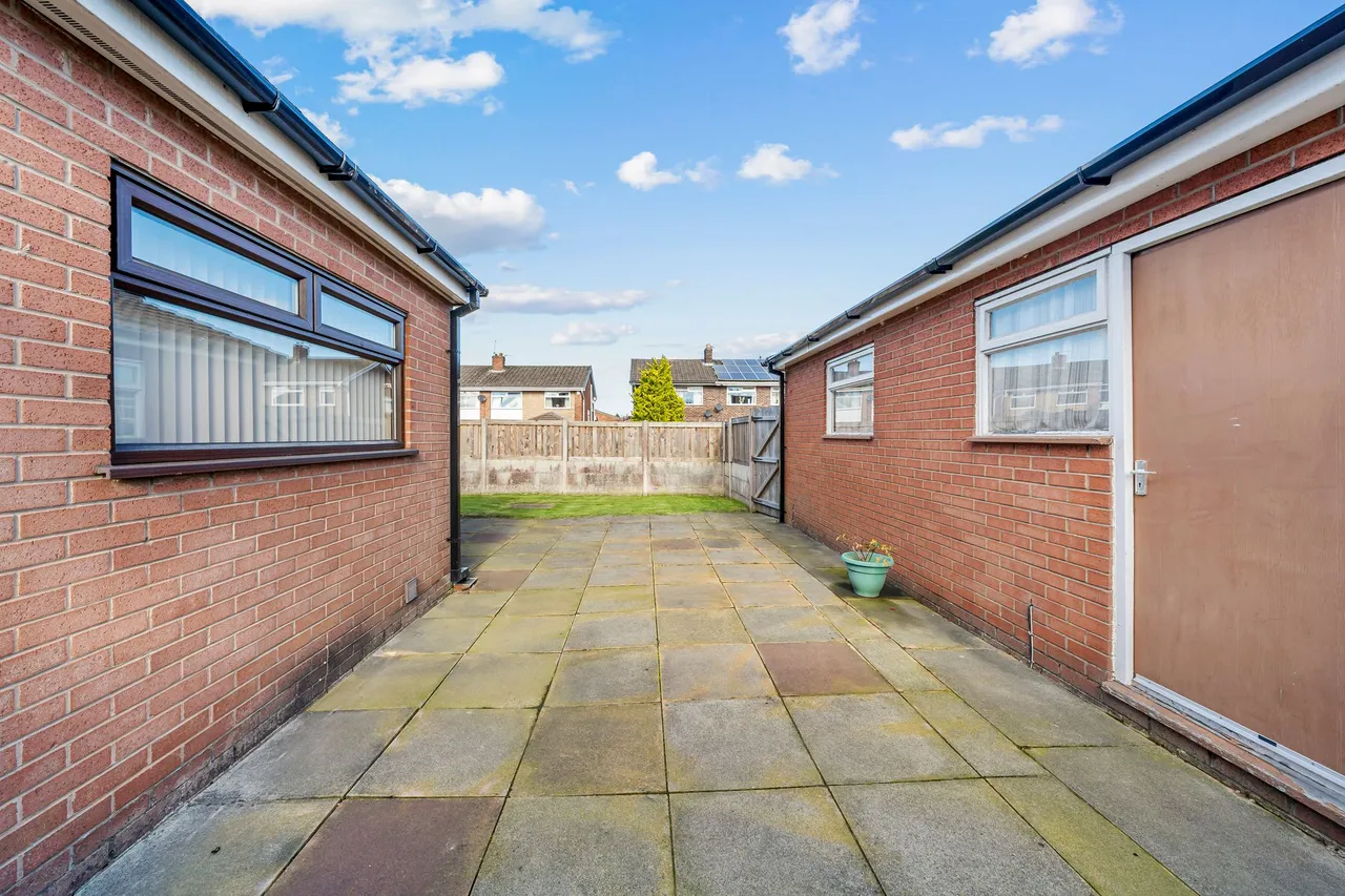Magdalen Drive, Ashton-In-Makerfield, WN4, photo 22