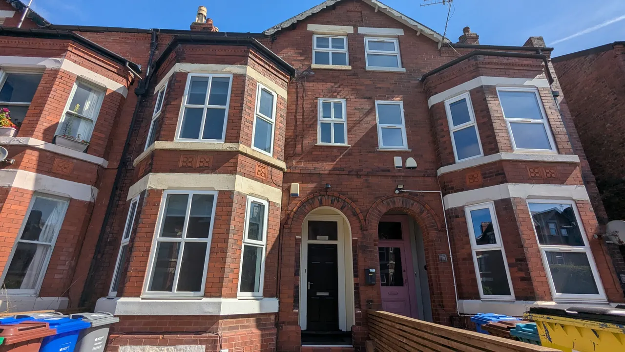 1 bed house to rent — Goulden Road, Didsbury M20