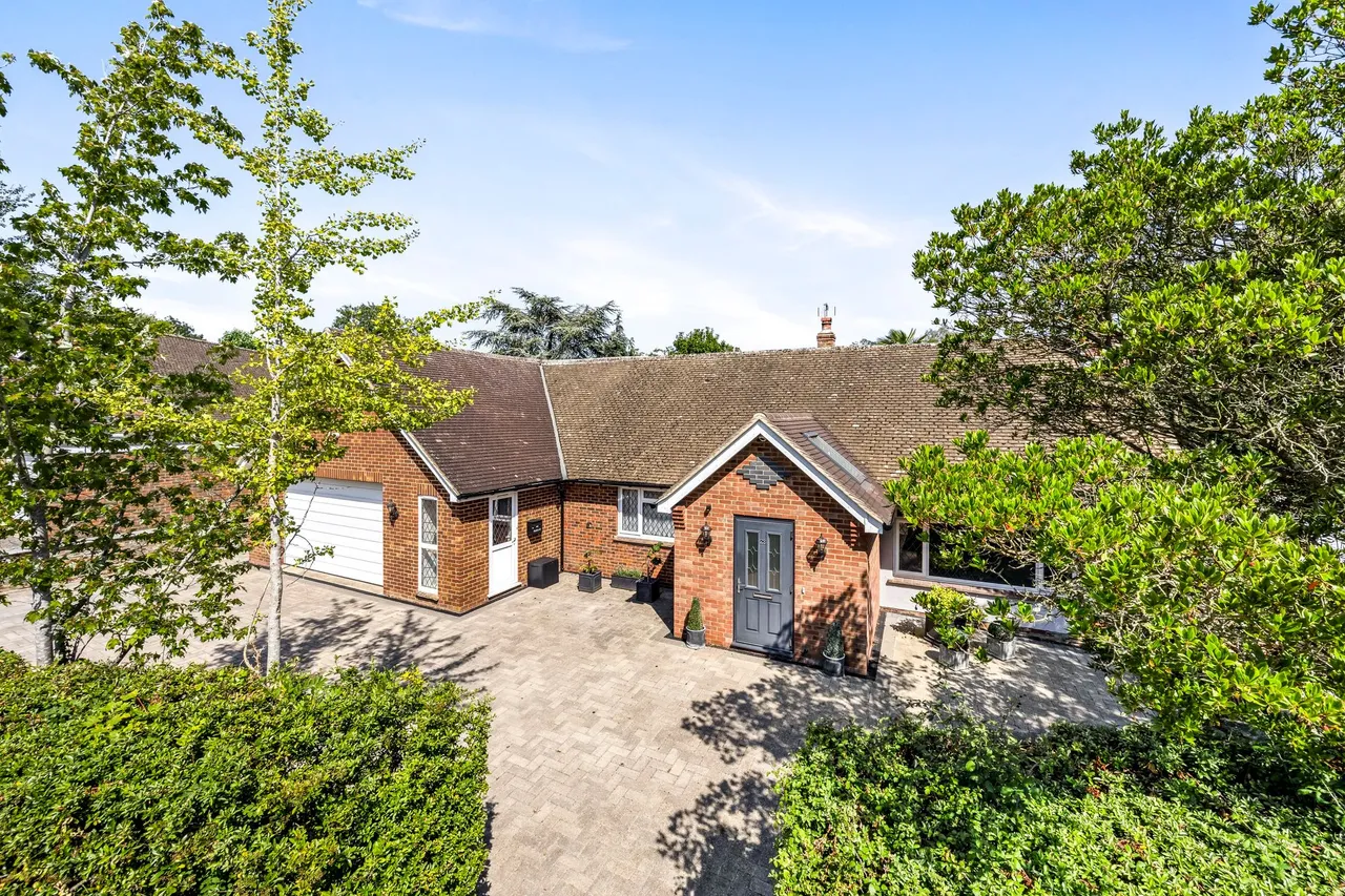 Thornden, Cowfold, RH13, photo 20