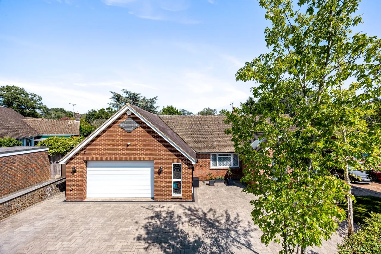 Thornden, Cowfold, RH13, photo 19