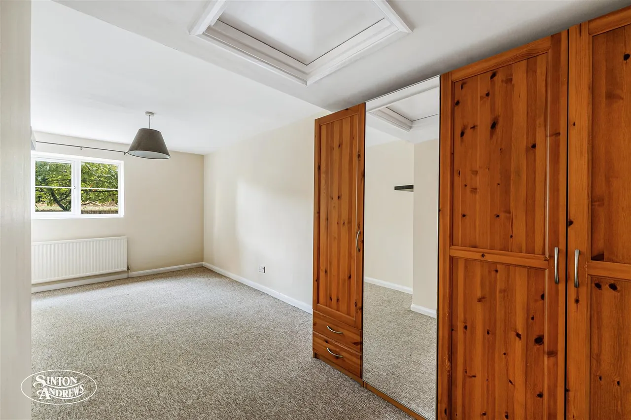 Churchfield Road, Ealing, photo 8