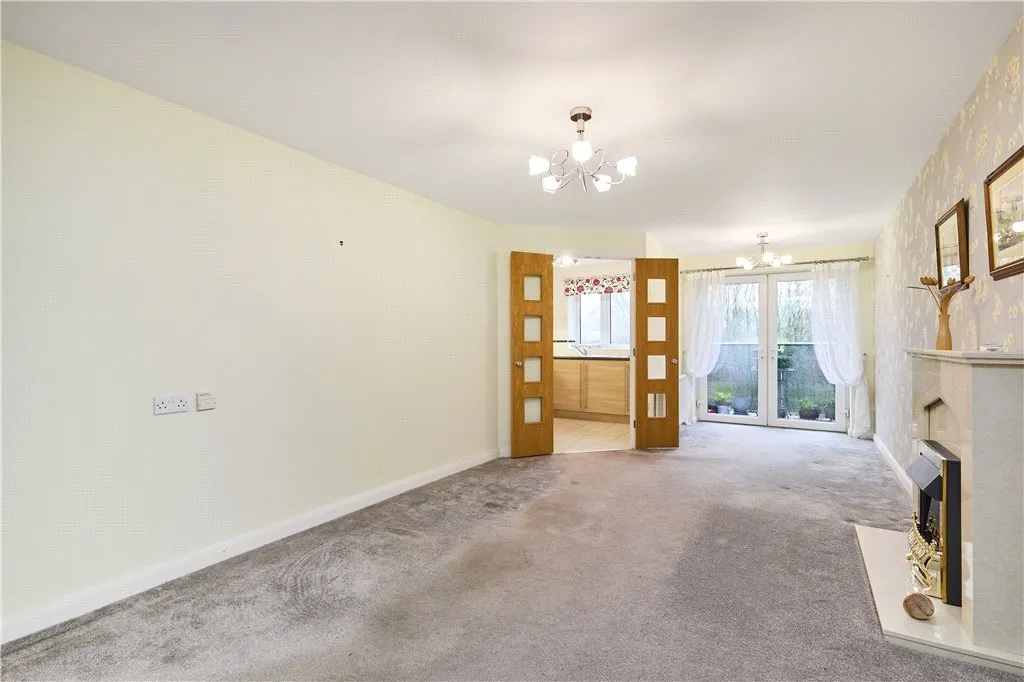 Squirrel Way, Leeds, LS17, photo 5