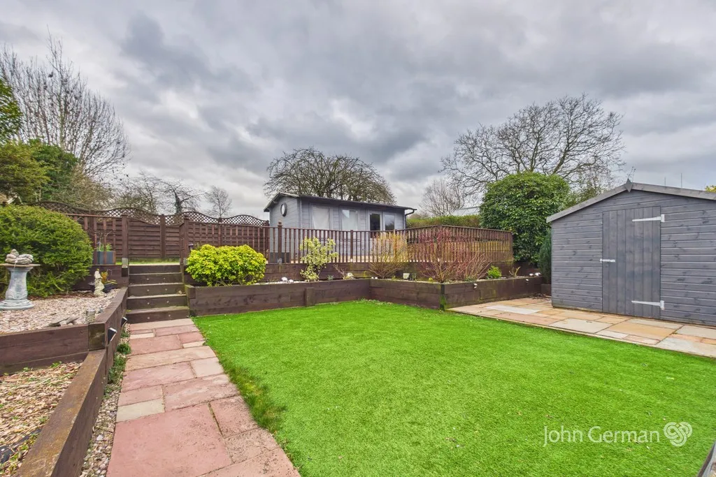 Highwood Road, Uttoxeter, photo 30
