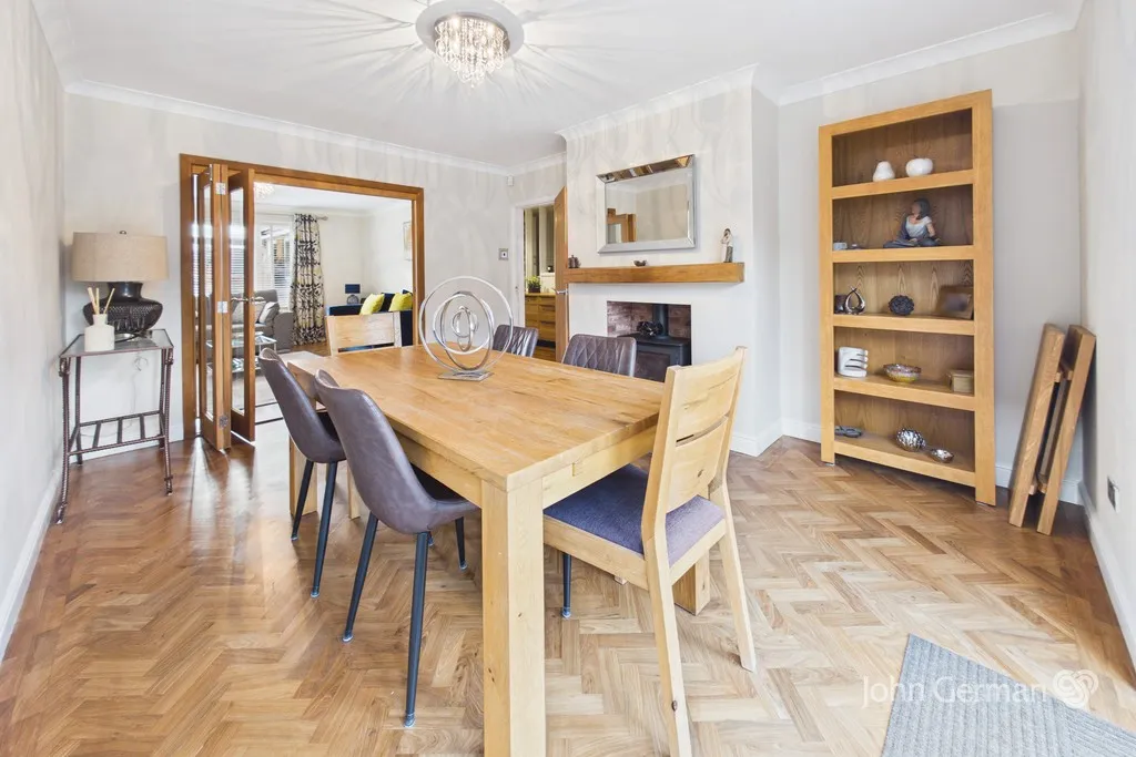 Highwood Road, Uttoxeter, photo 8