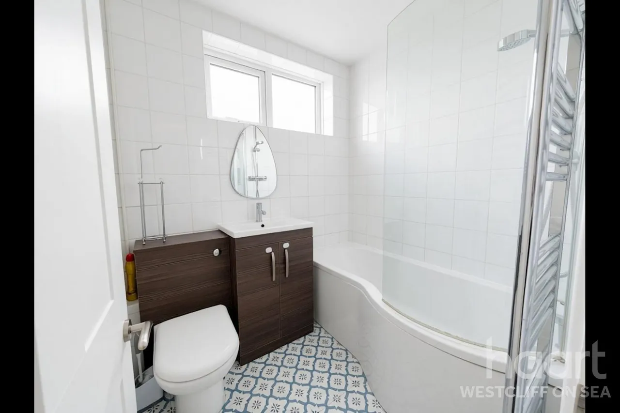 London Road, Westcliff-On-Sea, SS0, photo 8